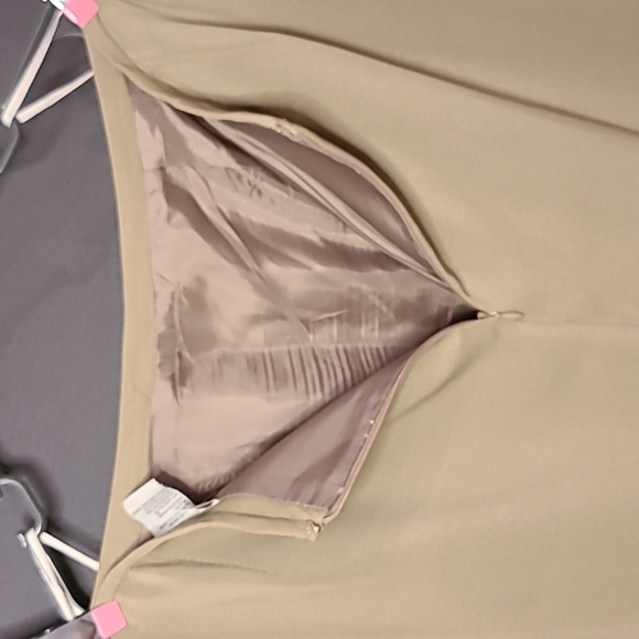 Kasper A.S.L Petite 2 Piece Skirt Suit Set - Size 12P - Picture 10 of 10